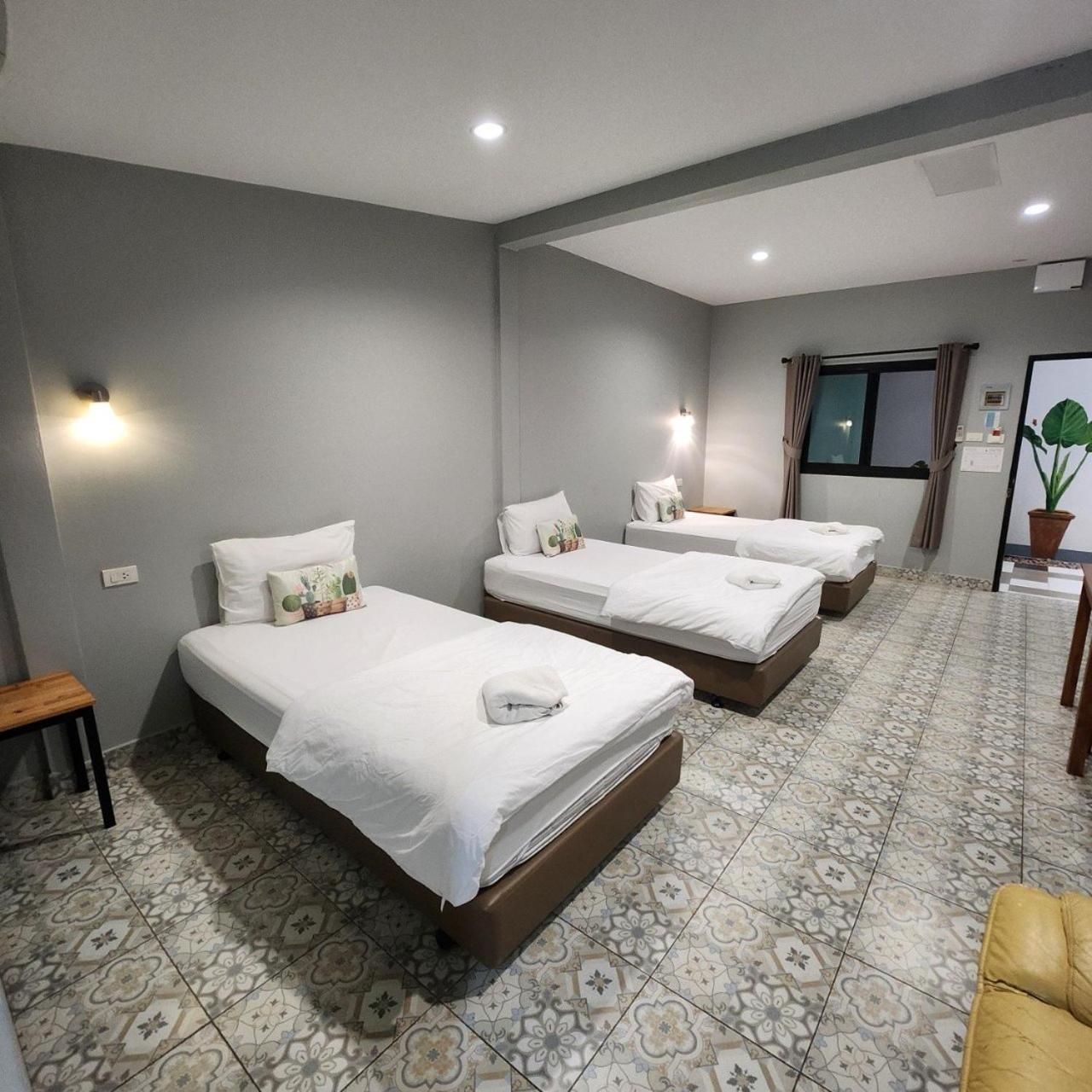 Warmwell Hostel Ban Chuk Kum Luaran gambar